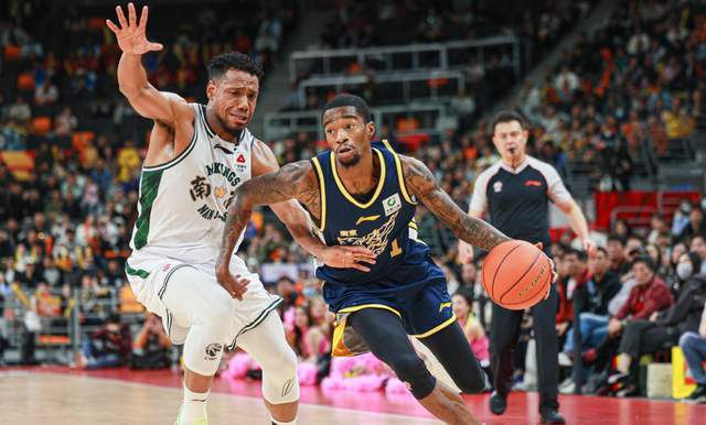 美洲杯-CCTV5直播！广东VS同曦拒绝爆冷，三外援长驱直入，杜锋全面练兵