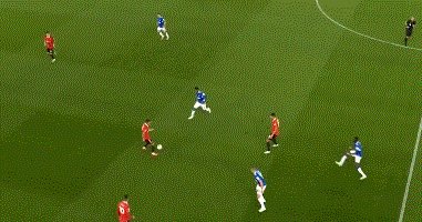 欧洲杯-【英超】C罗700球逆转 马夏尔助攻+伤退 曼联客场胜